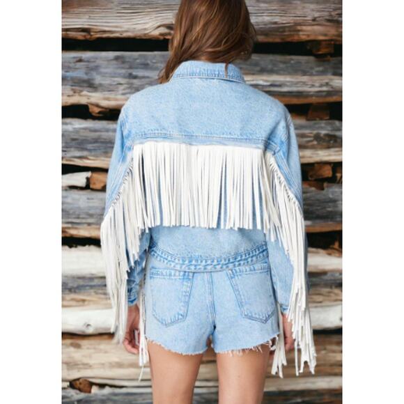 Vigoss Denim Jean Jacket Light Wash with White Fringe Size Medium - Picture 2 of 8